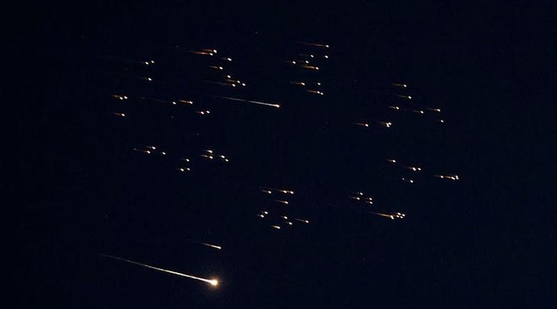 ইরানের ক্লাস্টার মিসাইল যেভাবে ইসরায়েলি প্রতিরক্ষাকে চ্যালেঞ্জে ফেলেছে