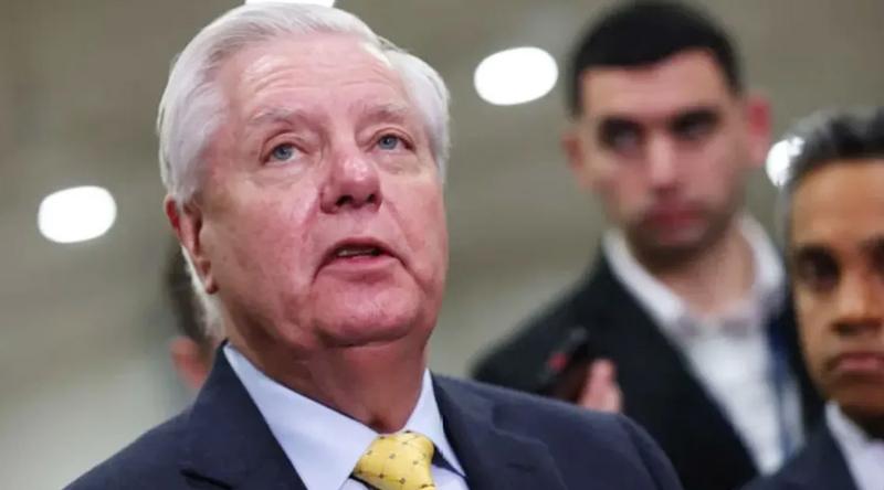 ইরানে স্থলবাহিনী নামানোর প্রয়োজন নেই : মার্কিন সিনেটর লিন্ডসে গ্রাহাম