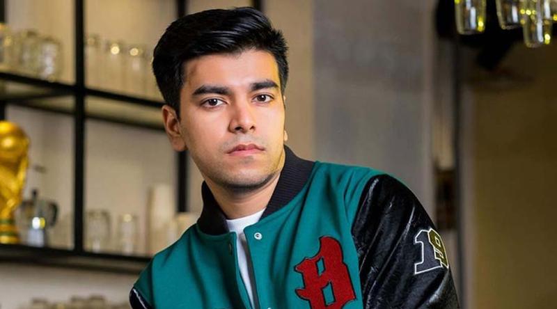 পথচারীকে মনিকার মারধর ইস্যুতে মুখ খুললেন সালমান মুক্তাদির