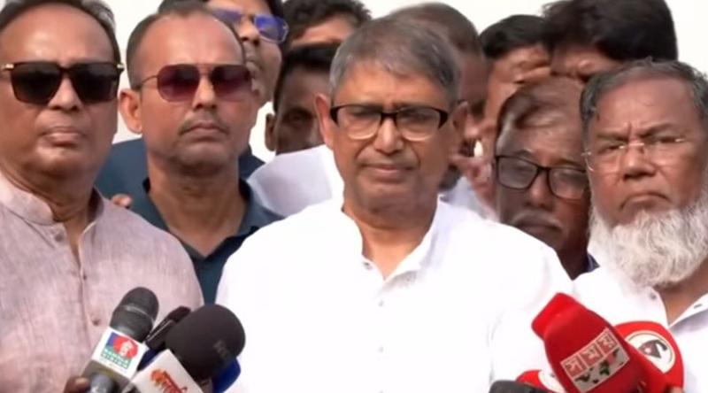 মুক্তিযুদ্ধের প্রথম মুক্তিযোদ্ধা বেগম খালেদা জিয়া : মুক্তিযুদ্ধমন্ত্রী