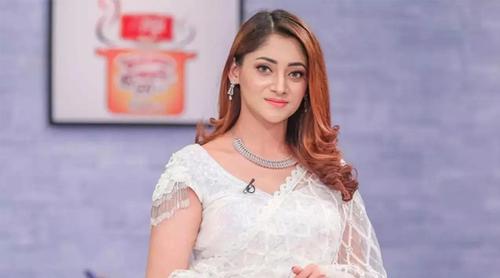 নতুন সম্পর্কের গুঞ্জন, প্রয়োজনে অভিনয় ছাড়ার ইঙ্গিত পূজার