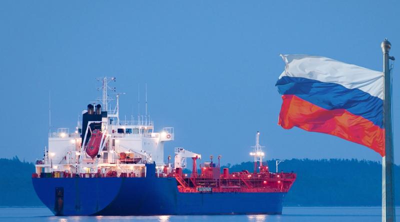 রাশিয়ার তেল বিক্রির ওপর নিষেধাজ্ঞা স্থগিত করল যুক্তরাষ্ট্র