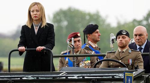 ইরাক থেকে সেনা প্রত্যাহার করে নিল ইতালি