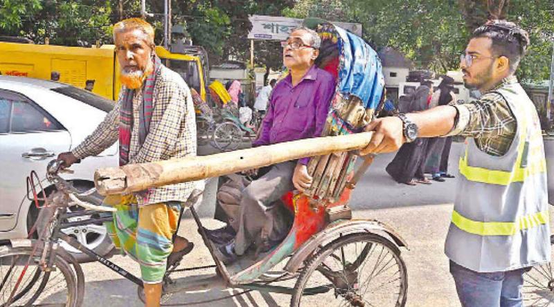 ট্রাফিকে কাজ করা শিক্ষার্থীদের জন্য বরাদ্দ নেই, কার্যক্রম বন্ধ