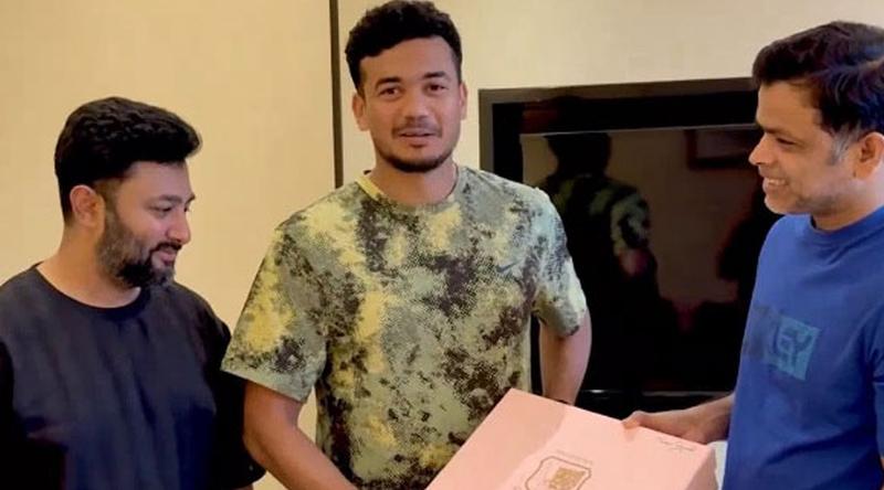 বিসিবির কাবলি সেট উপহার পেয়ে দারুণ খুশি ক্রিকেটারা