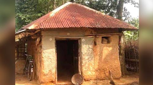 পাবনায় গোয়ালঘর থেকে দেড় হাজার লিটার পেট্রল- অকটেন উদ্ধার