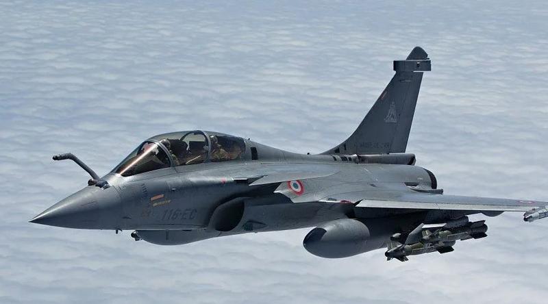 মধ্যপ্রাচ্যে যুদ্ধজাহাজ পাঠানোর খবর নাকচ করল ফ্রান্স