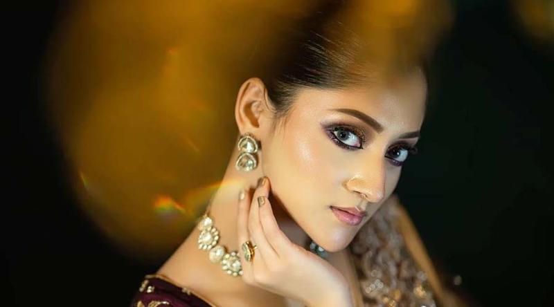 অবশেষে  ব্যক্তিগত জীবন নিয়ে লুকোচুরির অবসান ঘটালেন পূজা চেরি