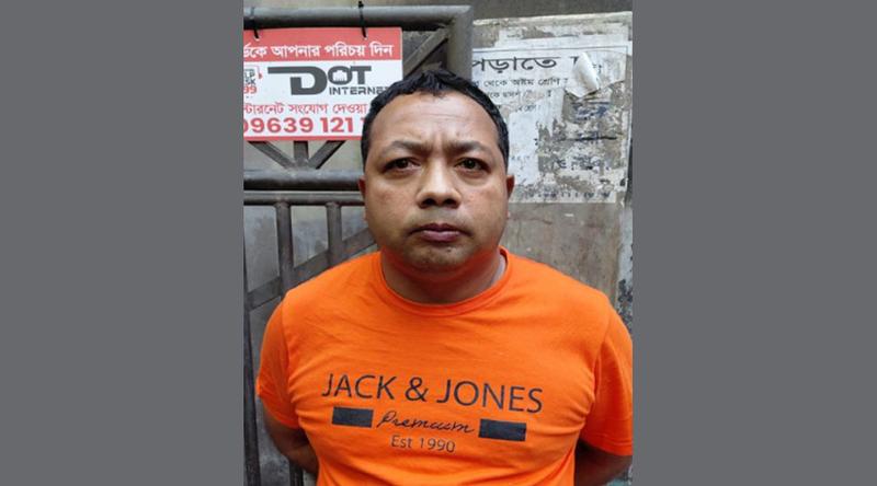 আগারগাঁও থেকে 'ভিআইপি' প্রতারক গ্রেপ্তার