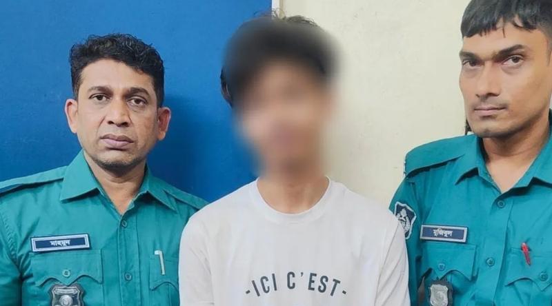 চট্টগ্রামের শীর্ষ সন্ত্রাসী বড় সাজ্জাদের ভাগিনা গ্রেপ্তার