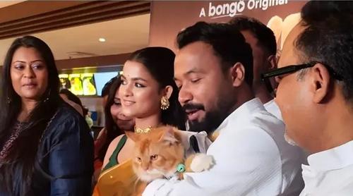 এখন রাস্তার বিড়াল দেখলেই খুব আপন লাগে কাবিলার