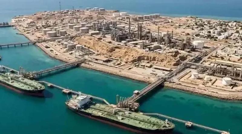 কেন সারা বিশ্বের নজর এখন ইরানের খার্গ দ্বীপে?