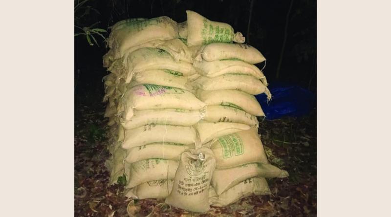 কাজিপুরে জঙ্গল থেকে ৯৫ বস্তা সরকারি চাল উদ্ধার