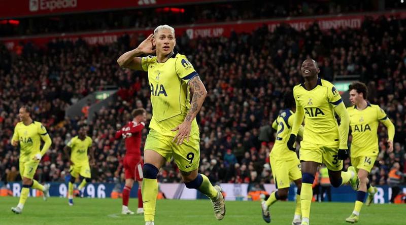 ঘরের মাঠে টটেনহ্যামের কাছে পয়েন্ট হারালো লিভারপুল