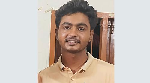 মুরগি ছিনতাইয়ের অভিযোগে ছাত্রদল নেতা বহিষ্কার