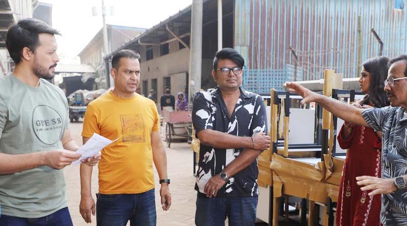 ঈদে হানিফ সংকেতের নাটক ‘ভালোবেসে অবশেষে’