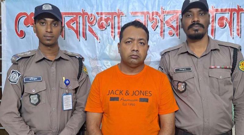 প্রধানমন্ত্রীর ‘পিএস’ পরিচয়ে প্রতারণার অভিযোগে কারাগারে আব্দুস সালাম