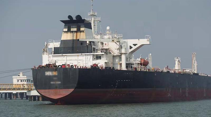 ইরানের তেলবাহী ট্যাংকার চলাচলের অনুমতি দিচ্ছে যুক্তরাষ্ট্র