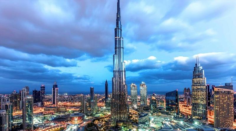 পুরো আকাশসীমা বন্ধ করে দিলো আমিরাত