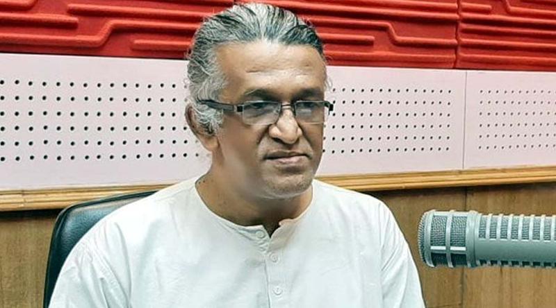 কোরআনের ‘ভুল’ ধরতে গিয়ে ‘আত্মসমর্পণ’ করলেন গাজী রাকায়েত