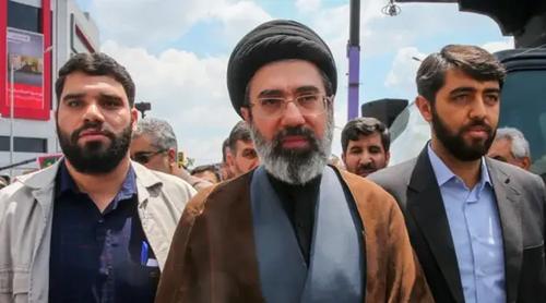 পুতিনের সহায়তায় মস্কোয় চিকিৎসা নিলেন ইরানের নতুন সর্বোচ্চ নেতা মোজতবা