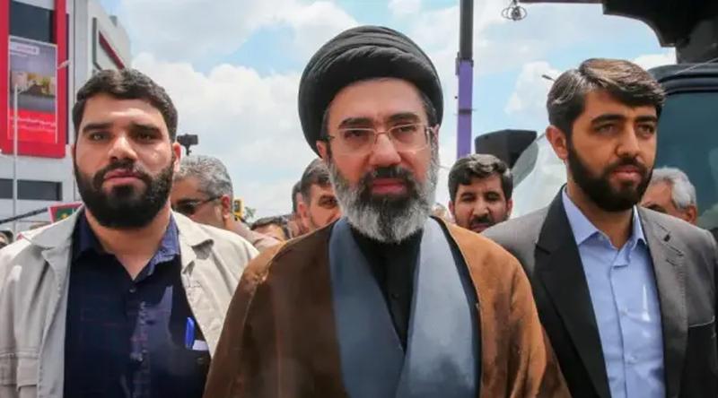 পুতিনের সহায়তায় মস্কোয় চিকিৎসা নিলেন ইরানের নতুন সর্বোচ্চ নেতা মোজতবা