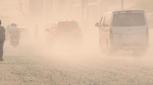 বিশ্বে বায়ুদূষণে শীর্ষ শহর দিল্লি, ১২তম অবস্থানে রাজধানী ঢাকা