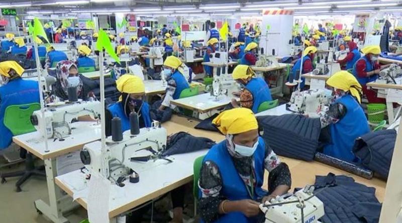 যুক্তরাষ্ট্রে পোশাক রপ্তানি ও মূল্য কমছে