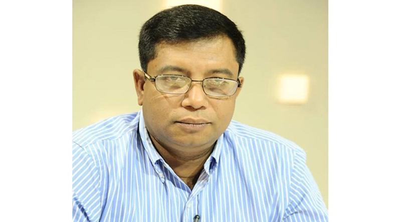 ইউজিসির চেয়ারম্যান হিসেবে আনুষ্ঠানিকভাবে দায়িত্বগ্রহন করলেন ড. মামুন আহমেদ