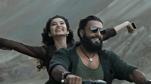 সিনেমার ২১ দৃশ্যে কর্তন, ১ মিনিট ৩৪ সেকেন্ডের ফুটেজ বাদ