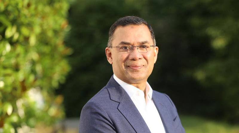 বাসভবন থেকে জরুরি কাজ করছেন প্রধানমন্ত্রী