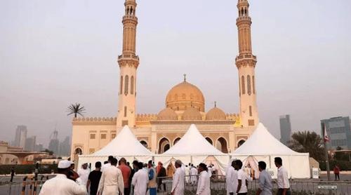 ঈদগাহে নয়, মসজিদে ঈদের নামাজ পড়বে আরব আমিরাত ও কাতার