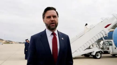 জ্বালানির দাম বৃদ্ধি নিয়ে সমস্যার কথা স্বীকার করলেন মার্কিন ভাইস প্রেসিডেন্ট