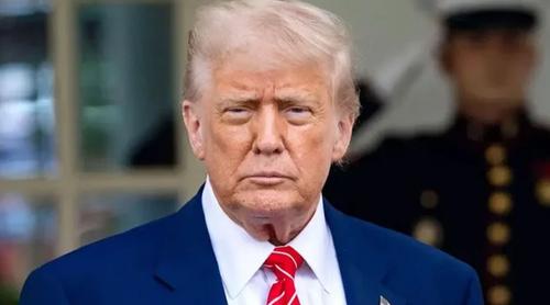 ইরানের জ্বালানি স্থাপনায় আর কোনো হামলা চান না ট্রাম্প