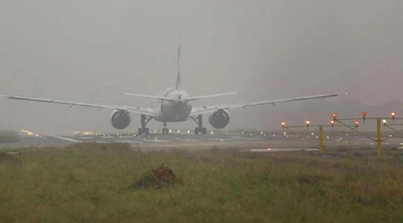 হঠাৎ কেন আকাশপথে হাজার কিলোমিটারের ‘গন্তব্যহীন’ ফ্লাইট বাড়ল