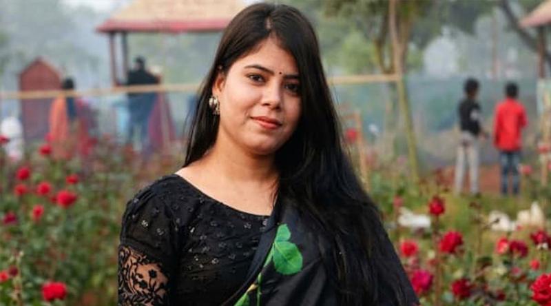 রাজধানীতে ছিনতাইকারীর হ্যাঁচকা টানে রিকশা থেকে পড়ে নারীর মৃত্যু