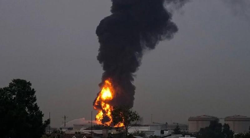 বিশ্বব্যাপী জ্বালানির আরও মূল্যবৃদ্ধি, শেয়ারবাজার পতন ও বৈশ্বিক মন্দার শঙ্কা