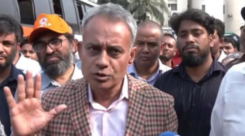 কোনো কোনো যাত্রী ১০০-২০০ টাকা বেশি অফার করে যেতে চাচ্ছেন : সড়কমন্ত্রী