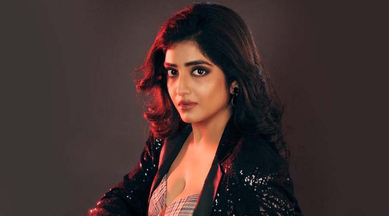 বিবাহ বিচ্ছেদের ইঙ্গিত দিলেন অভিনেত্রী মানসী সেনগুপ্ত!