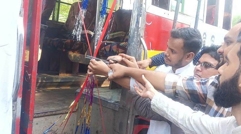 আনোয়ারায় ঈদ উপলক্ষে ফ্রি বাস সার্ভিস চালু এনসিপির