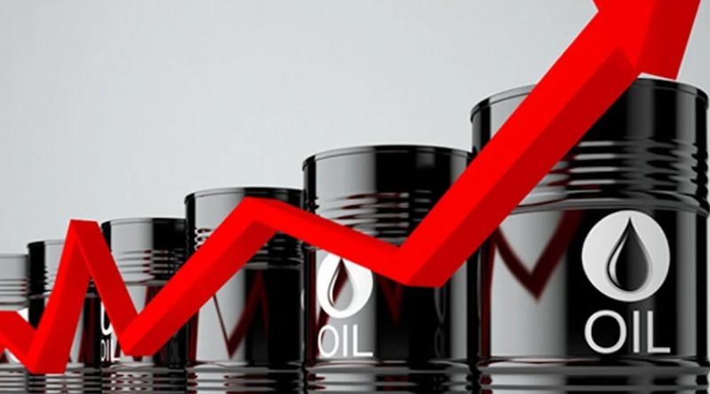 বিশ্ববাজারে তেলের দাম ব্যারেলপ্রতি ১১৫ ডলার ছাড়ালো