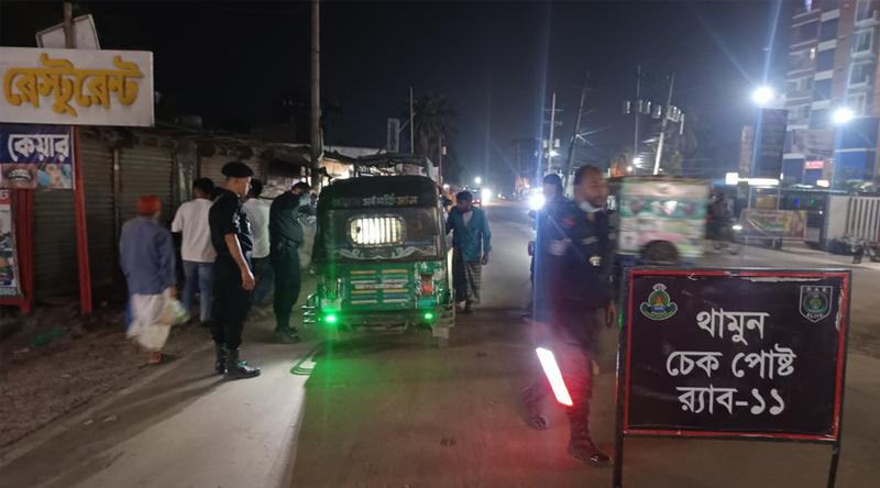 ঈদে অপরাধ ঠেকাতে নারায়ণগঞ্জে র‍্যাব-১১ এর টহল জোরদার