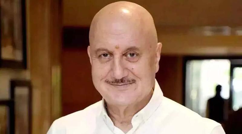 আমি অনেক সংস্থার স্বপ্নের পুরুষ: অনুপম খের