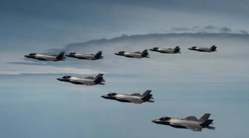 ইরান যুদ্ধে ১৬ সামরিক বিমান হারাল যুক্তরাষ্ট্র: ব্লুমবার্গ