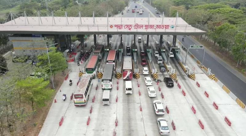 ৩ দিনে পদ্মা সেতুতে ১৩ কোটি টাকার টোল আদায়