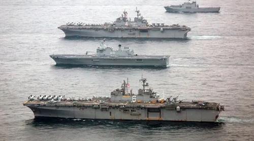 মধ্যপ্রাচ্যে আরও ৪০০০ সেনা ও যুদ্ধজাহাজ পাঠাচ্ছে যুক্তরাষ্ট্র