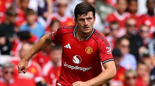 ইংল্যান্ড জাতীয় দলে ফিরলেন ম্যাগুইয়ার