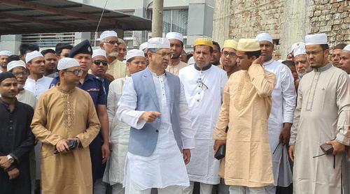 ঐক্যবদ্ধভাবে দেশকে আরও এগিয়ে নিয়ে যাওয়াই হোক আজকের প্রকৃত আনন্দ: স্বরাষ্ট্রমন্ত্রী