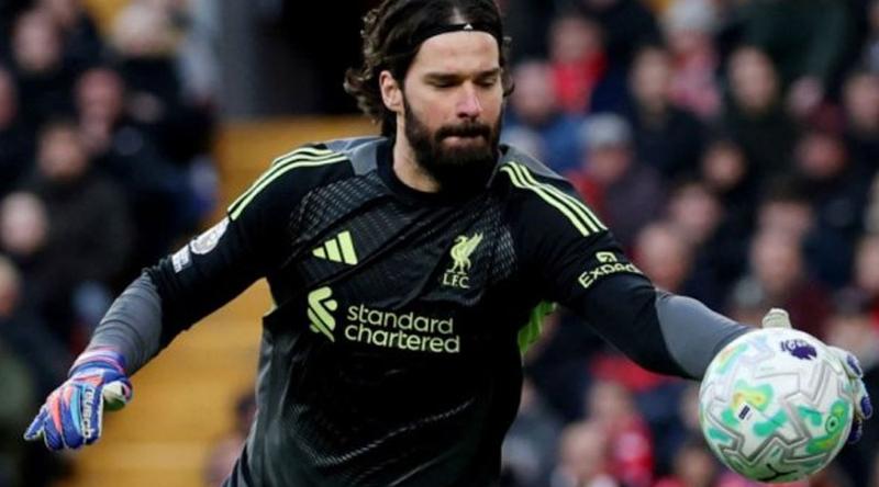 ফ্রান্স ও ক্রোয়েশিয়া ম্যাচে অ্যালিসনকে পাচ্ছে না ব্রাজিল