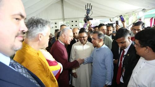 কূটনীতিকসহ সর্বস্তরের মানুষের সঙ্গে প্রধানমন্ত্রীর ঈদ শুভেচ্ছা বিনিময়